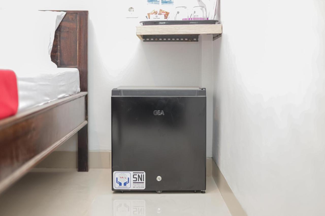 Reddoorz @ Gedangan Sidoarjo Hotel Ngoại thất bức ảnh